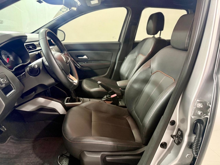 renault duster 1.3 tce flex iconic plus x-tronic 4p automatico 20258