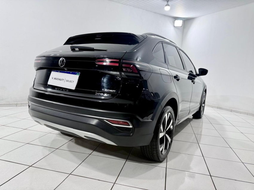 volkswagen nivus 1.0 200 tsi total flex highline automatico 4p 20213