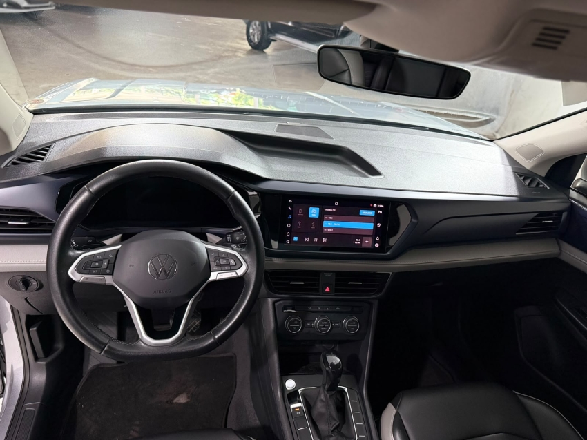 volkswagen taos 1.4 250 tsi total flex comfortline automatico 4p 202210