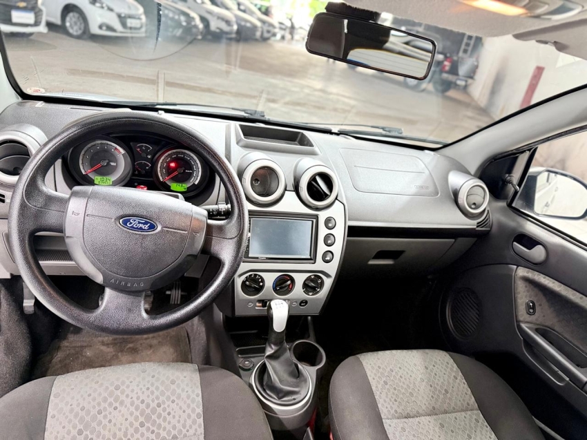ford fiesta 1.6 se hatch 16v flex 4p manual 5p 20148