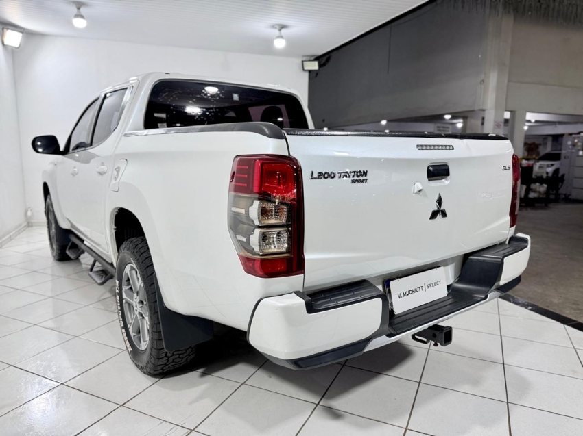 mitsubishi l200 triton 2.4 16v turbo diesel sport gls cd 4p 4x4 automatico 20245