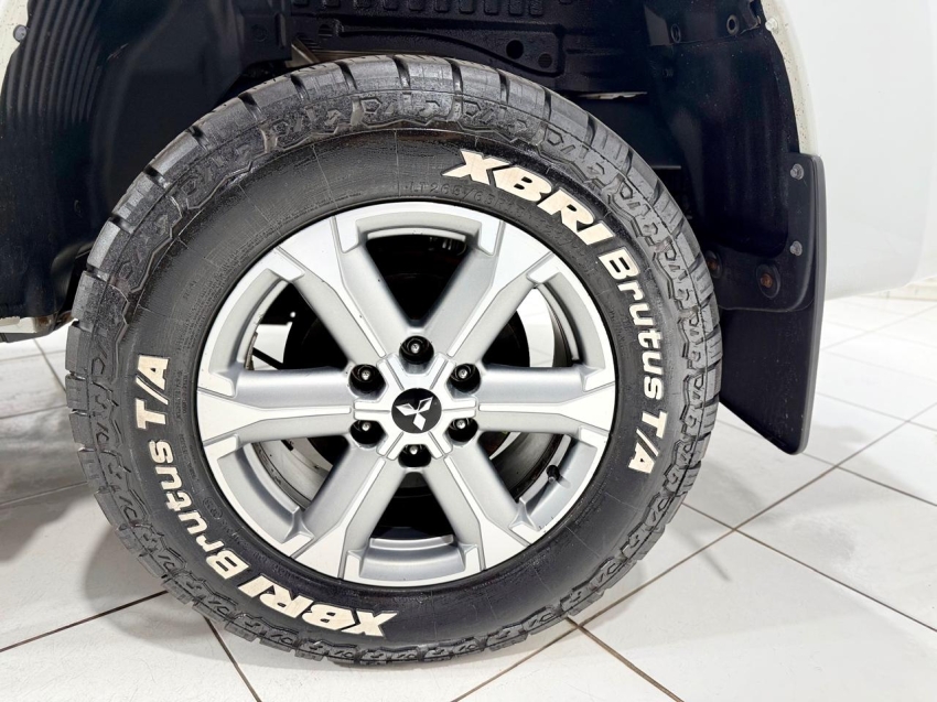 mitsubishi l200 triton 2.4 16v turbo diesel sport gls cd 4p 4x4 automatico 202411