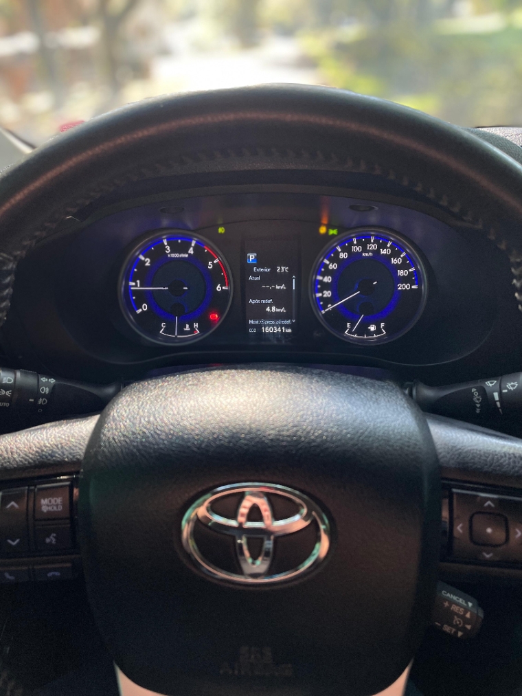 toyota hilux 2.8 sr 4x4 cd 16v diesel 4p automatico 1.8 2020