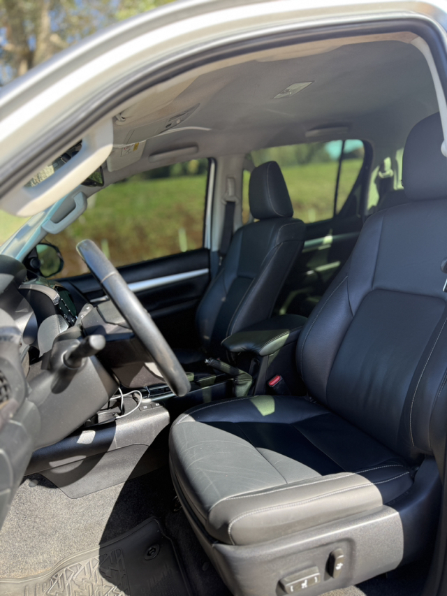 toyota hilux 2.8 sr 4x4 cd 16v diesel 4p automatico 1.8 2020