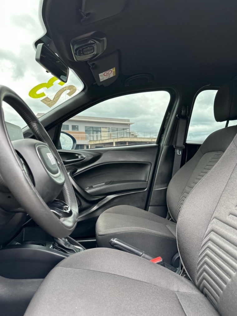 fiat argo 1.3 firefly flex drive cvt 4p automatico 202312