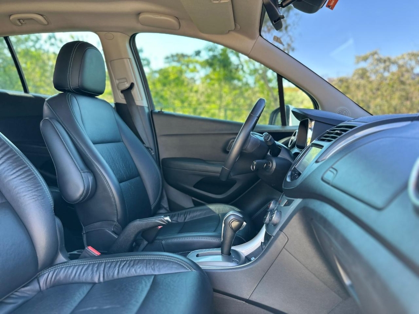 chevrolet tracker ltz aut
