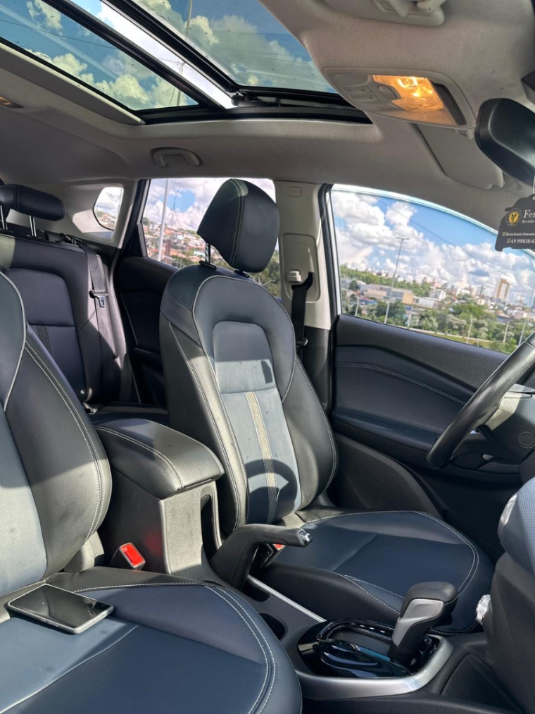 chevrolet tracker premier11