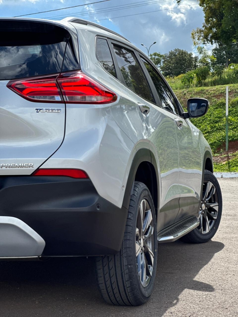 chevrolet tracker premier3