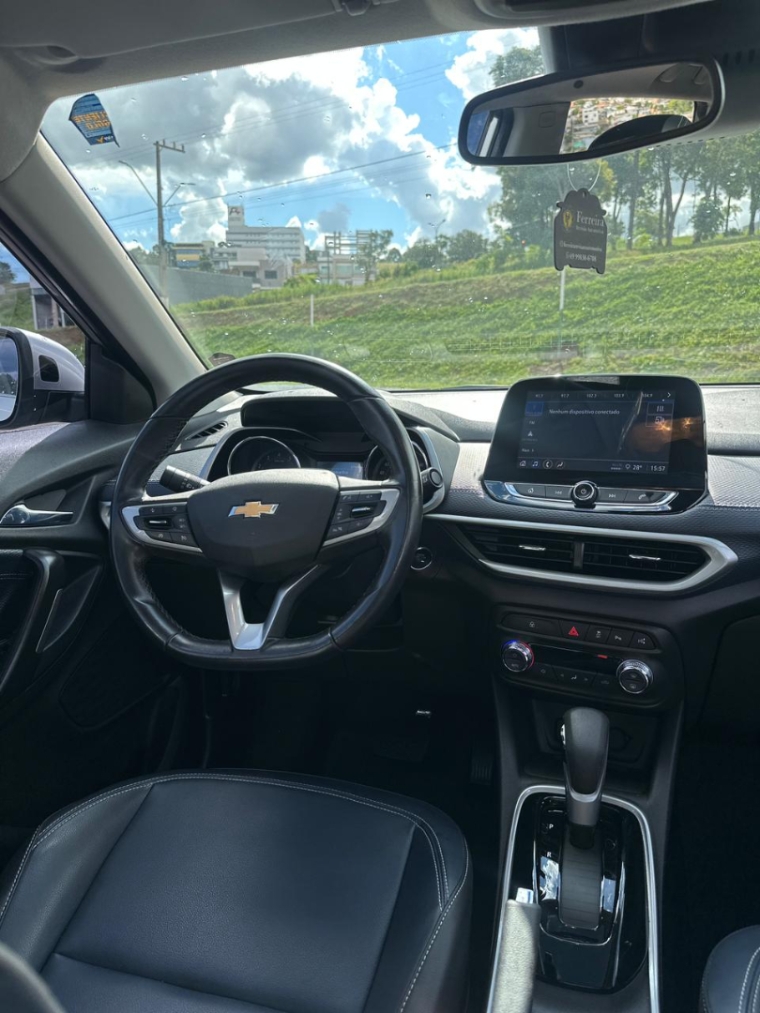 chevrolet tracker premier9