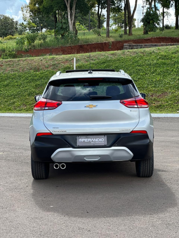 chevrolet tracker premier5