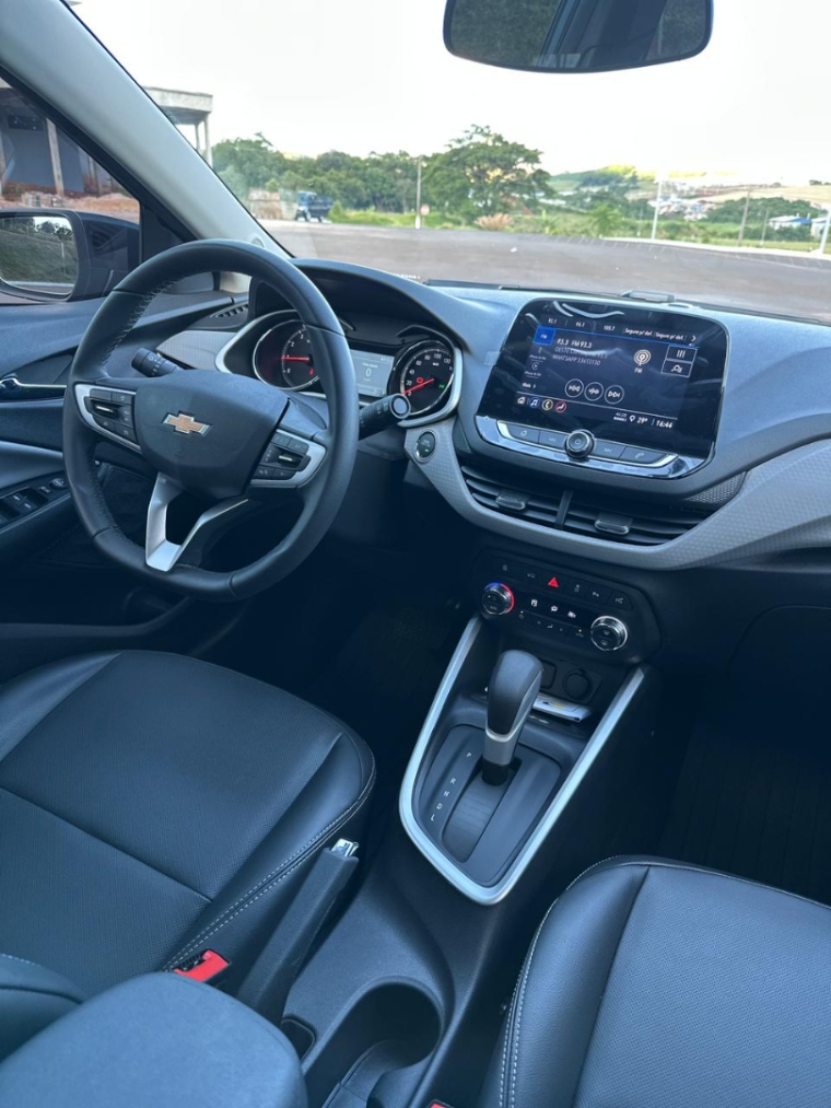 onix hatch premier12