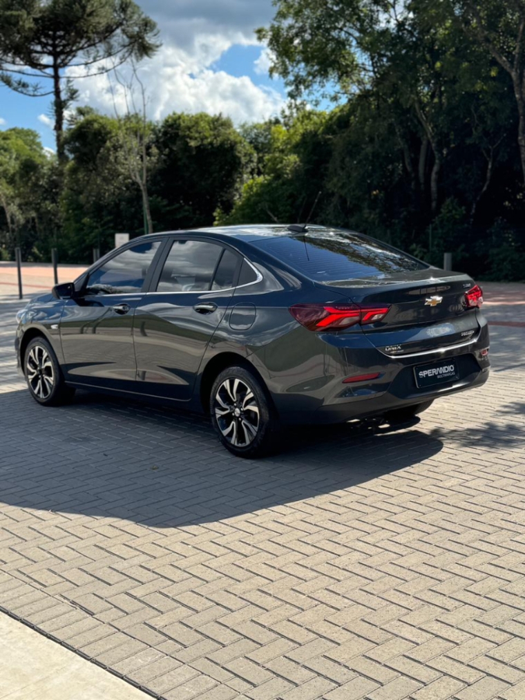 onix sedan turbo premier 25