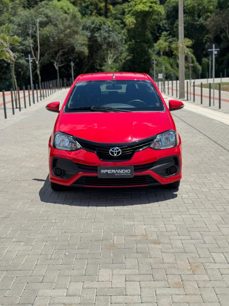 toyota etios xplus automatico1