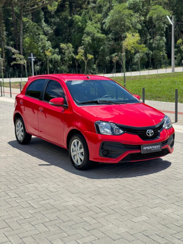 toyota etios xplus automatico2