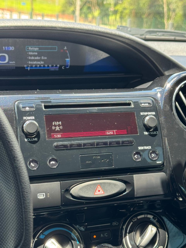 toyota etios xplus automatico11