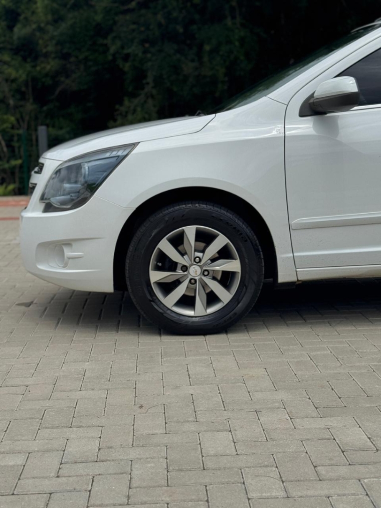 chevolet cobalt ltz automatico6