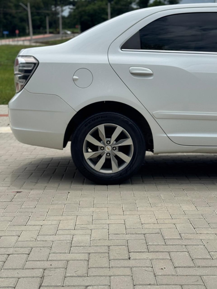 chevolet cobalt ltz automatico7