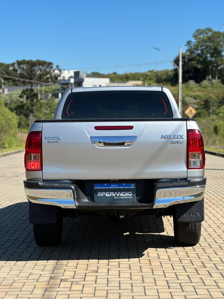 hilux srv 2.8 td 4x4 aut3