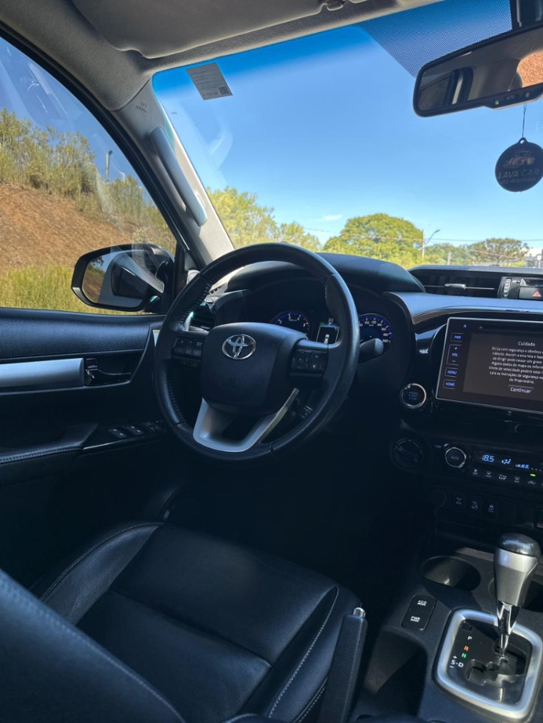 hilux srv 2.8 td 4x4 aut16