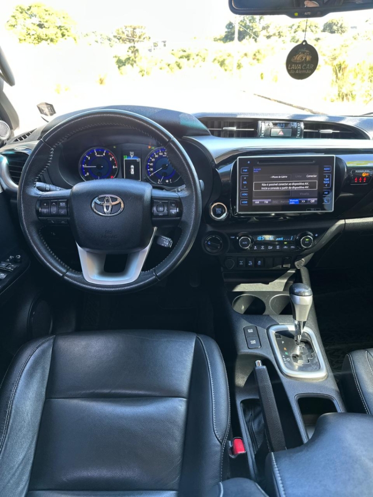 hilux srv 2.8 td 4x4 aut14