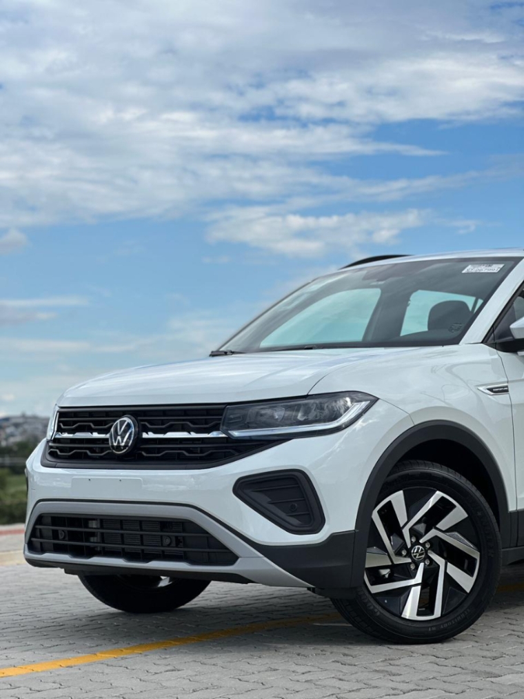 t-cross confortiline com sky view 0km4