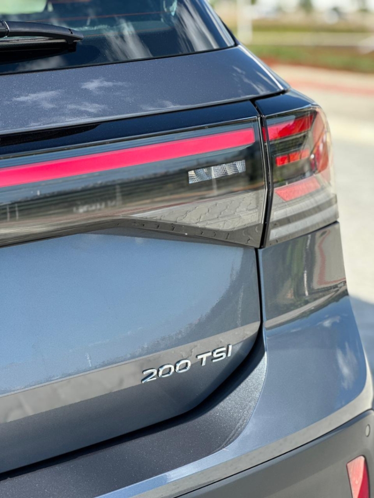 volkswagen tcross cl 200 tsi 0km8