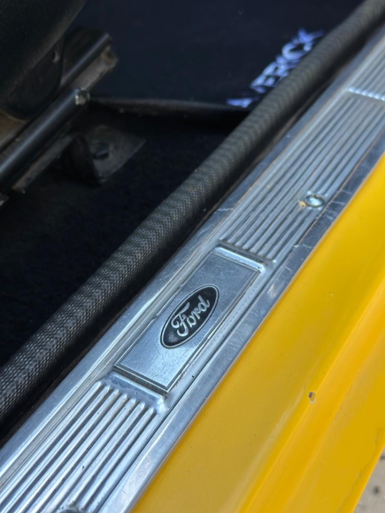 ford maverick super luxo26