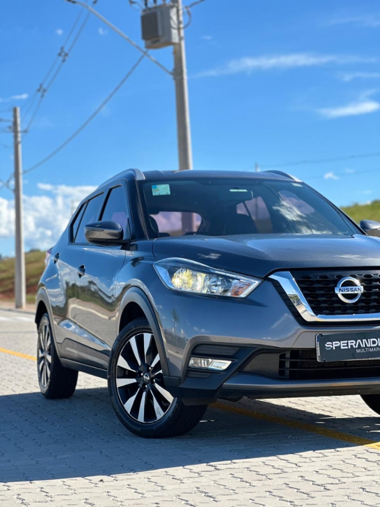 nissan kicks sv automatica6