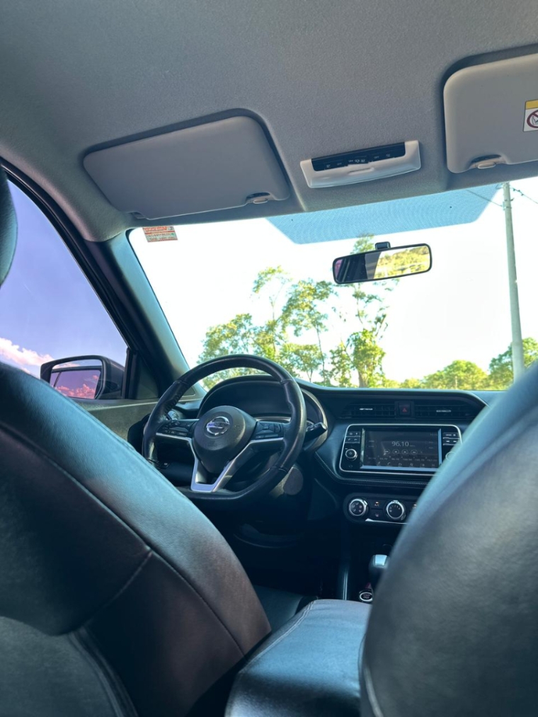 nissan kicks sv automatica11