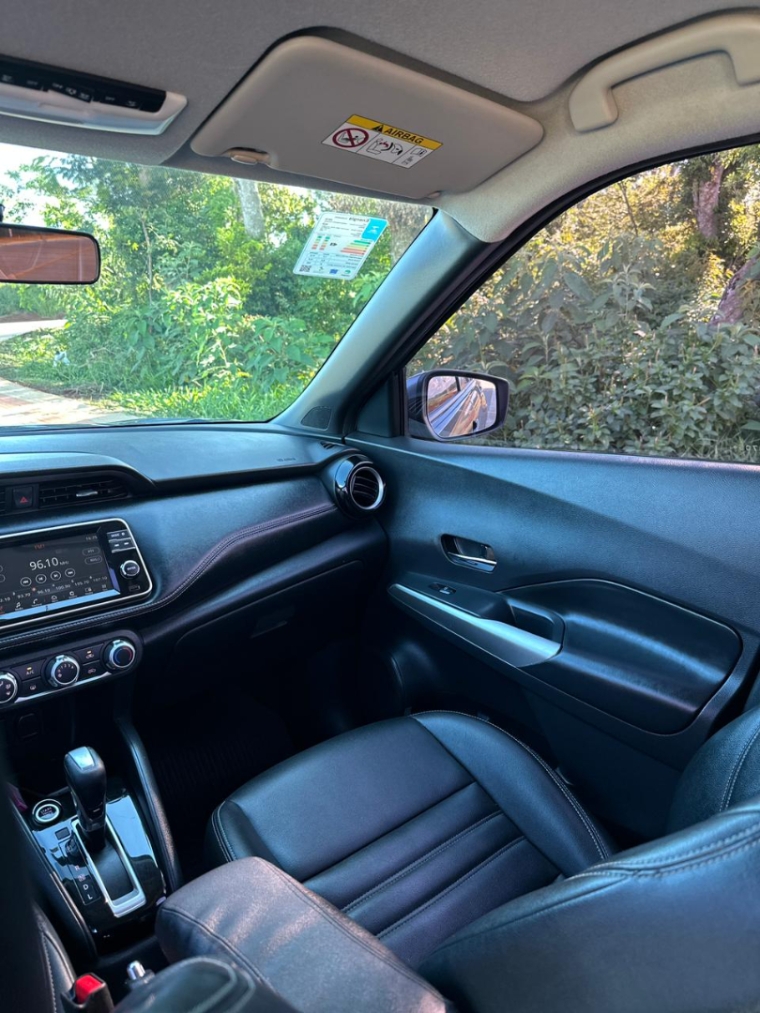 nissan kicks sv automatica12