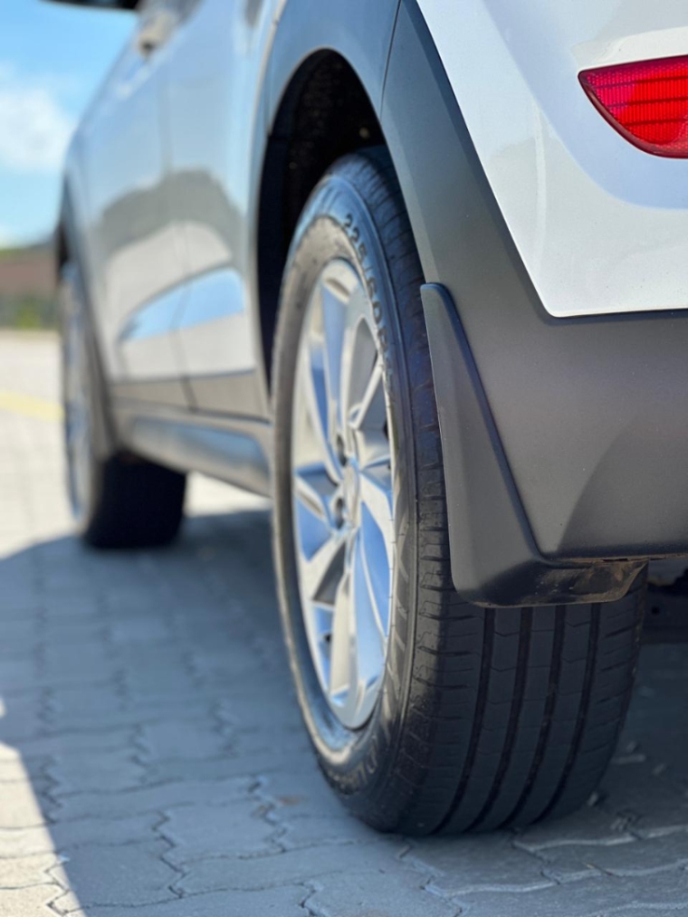 hyundai tucson gls turbo16