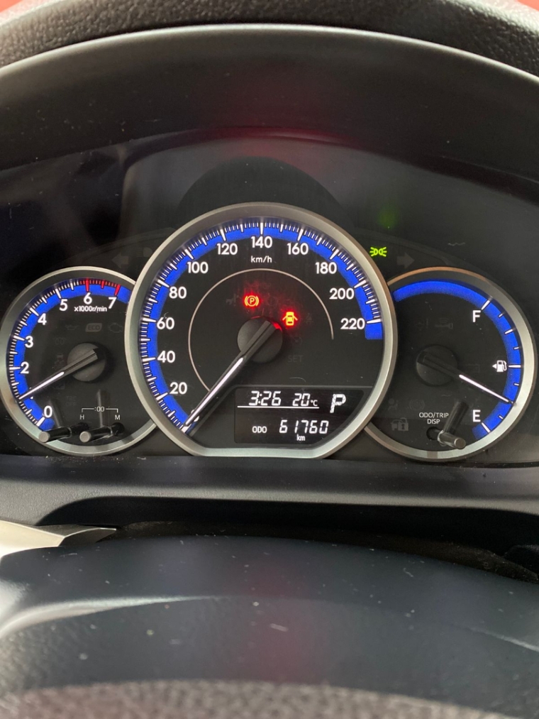 toyota yaris xl automatico7