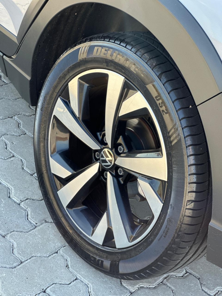 volkswagen nivus highline 1.0 200 tsi9