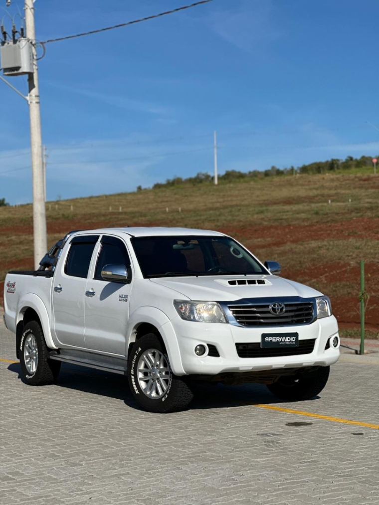 hilux cd srv 4x4 3.0 tdi diesel aut2