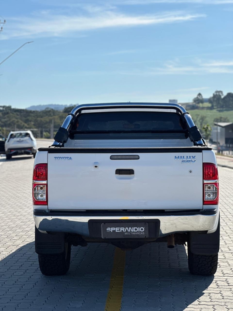 hilux cd srv 4x4 3.0 tdi diesel aut4