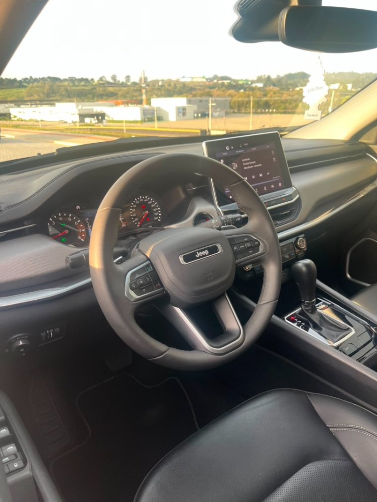 jeep compass longitude 202410