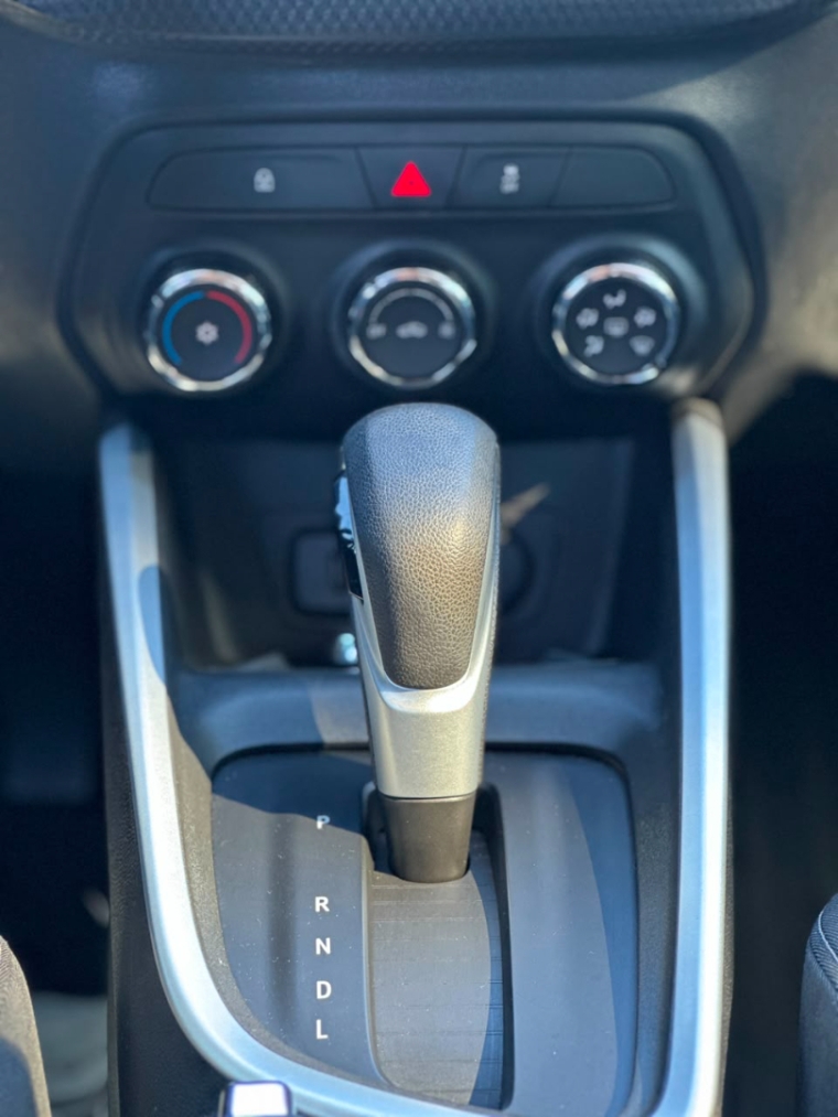 chevrolet onix hatch ltz 1.0 turbo automatico 202014