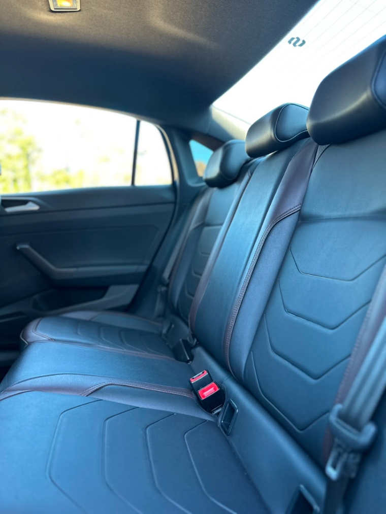 volkswagen virtus highline 200 tsi 1.0 turbo flex automatico18