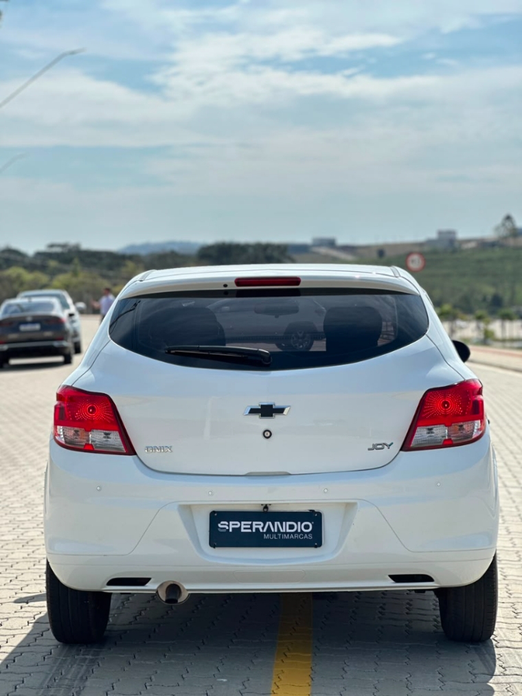 onix joy 1.0 2018 b completo economico manual3