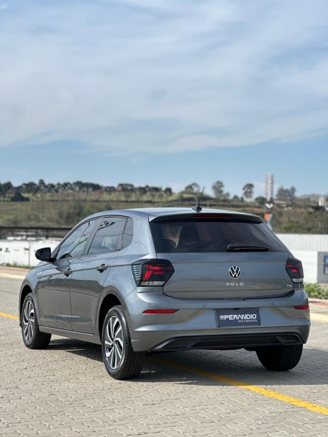 volkswagen polo highline 1.0 tsi automatico 20235