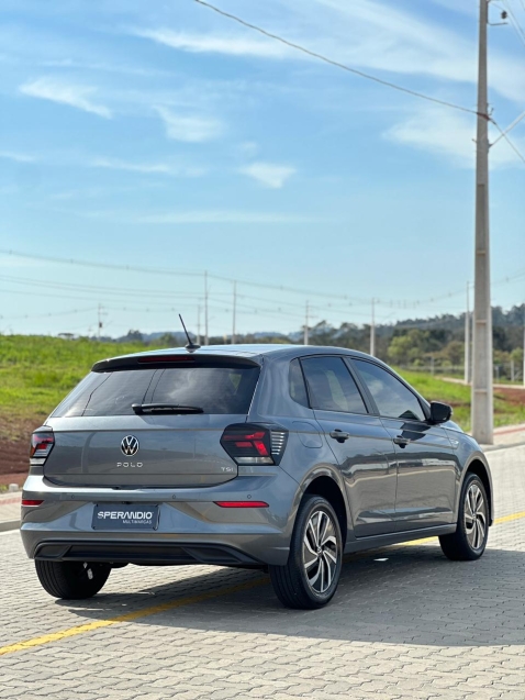 volkswagen polo highline 1.0 tsi automatico 20233
