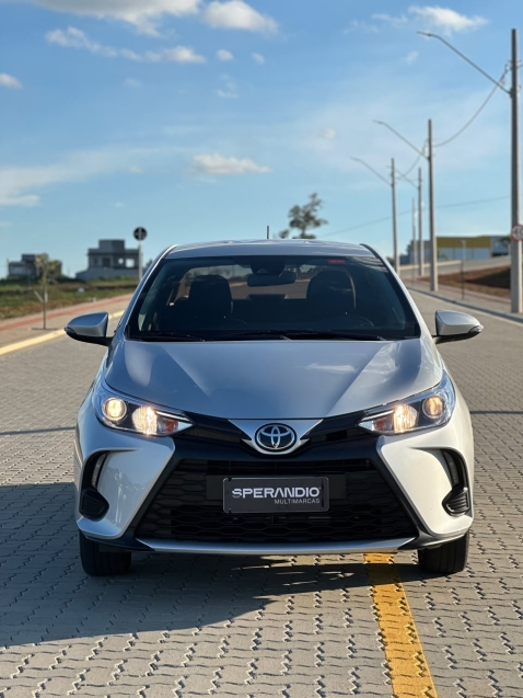 toyota yaris 1.5 flex automatico cvt2