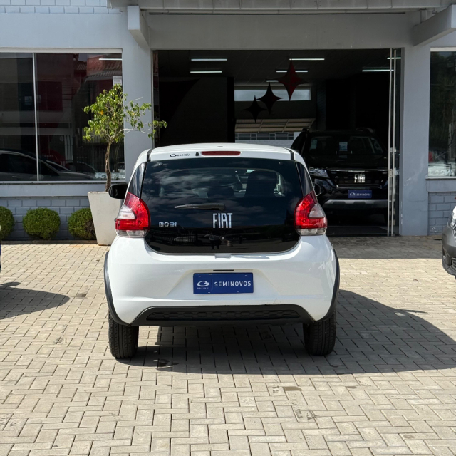 fiat mobi 1.0 evo flex like. manual 4p 20243