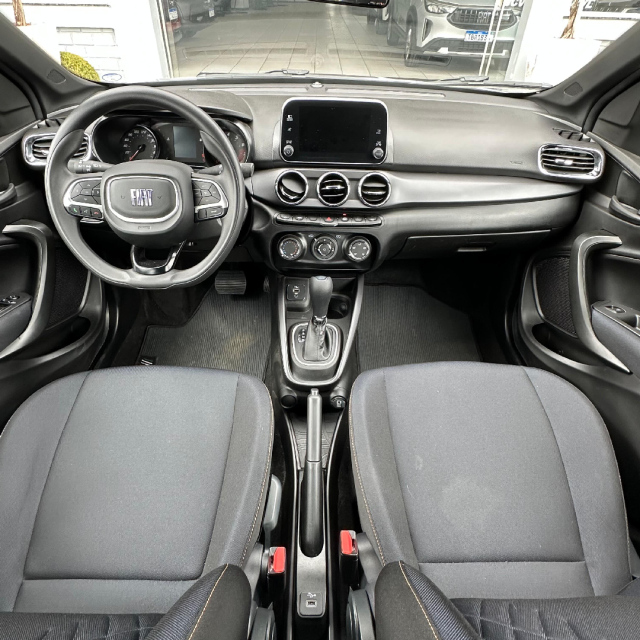 fiat argo 1.3 firefly flex trekking cvt 4p automatico 2025
