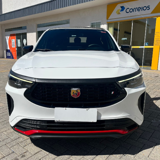fiat fastback 1.3 turbo 270 flex abarth at6 4p automatico 2024