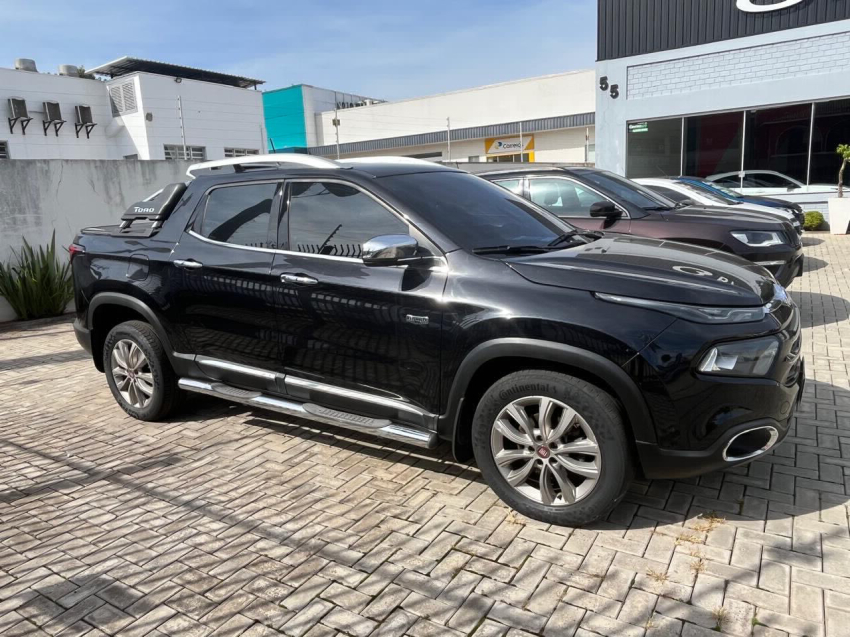 fiat toro 2.0 16v turbo diesel ranch 4wd at9 4p automatico 2019