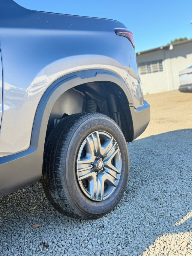 fiat toro 1.3 turbo 270 flex endurance at6 4p automatico 2024