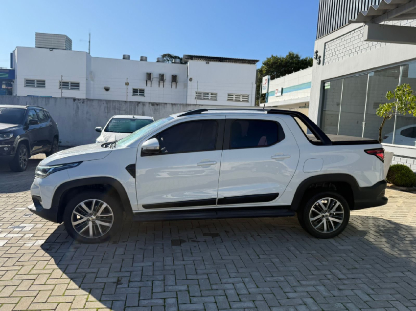 fiat strada 1.3 firefly flex volcano cd manual 4p 2023