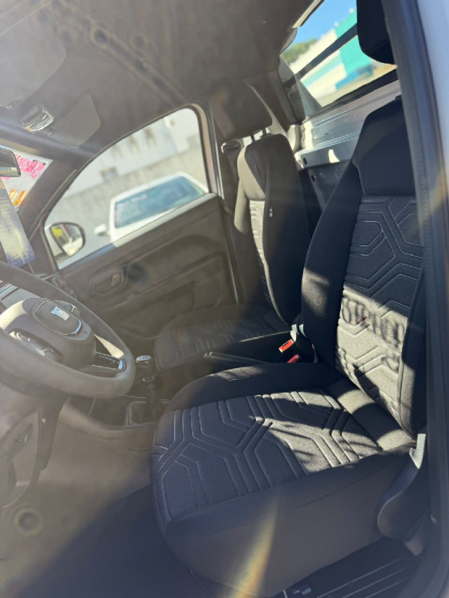 fiat strada 1.3 firefly flex freedom cs manual 2p automatico 2025