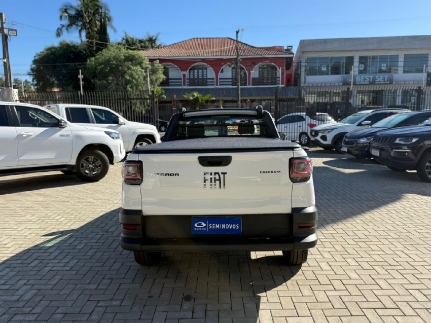 fiat strada 1.3 firefly flex freedom cs manual 2p automatico 2025